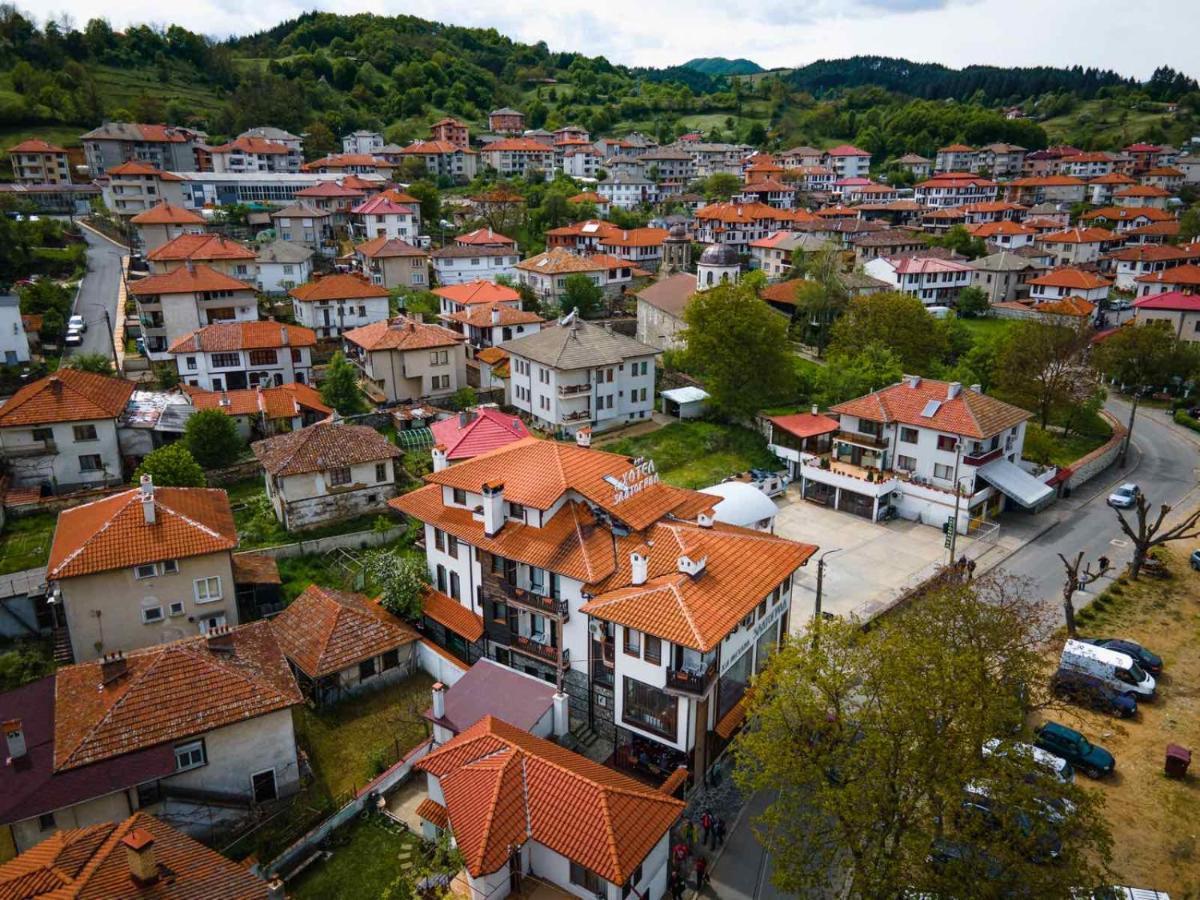 Семеен Хотел Златоград Extérieur photo