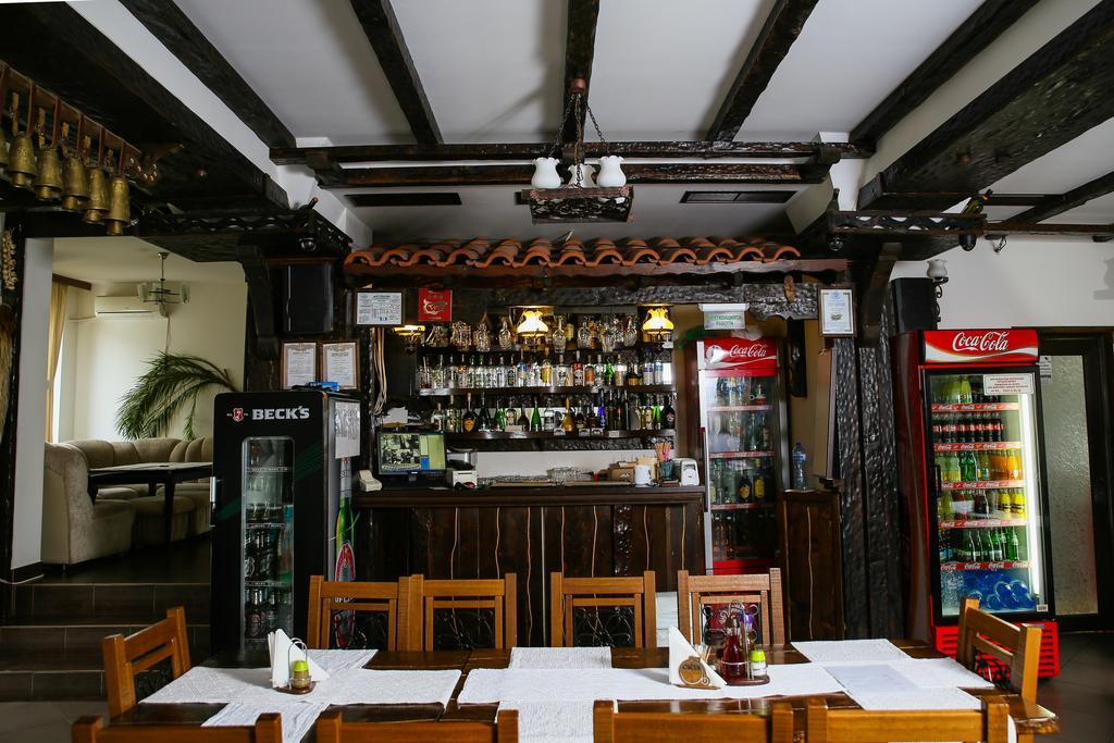 Семеен Хотел Златоград Extérieur photo